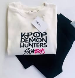 Remera Mangas largas diseño Kpop