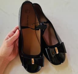 Zapatos de charol color negro